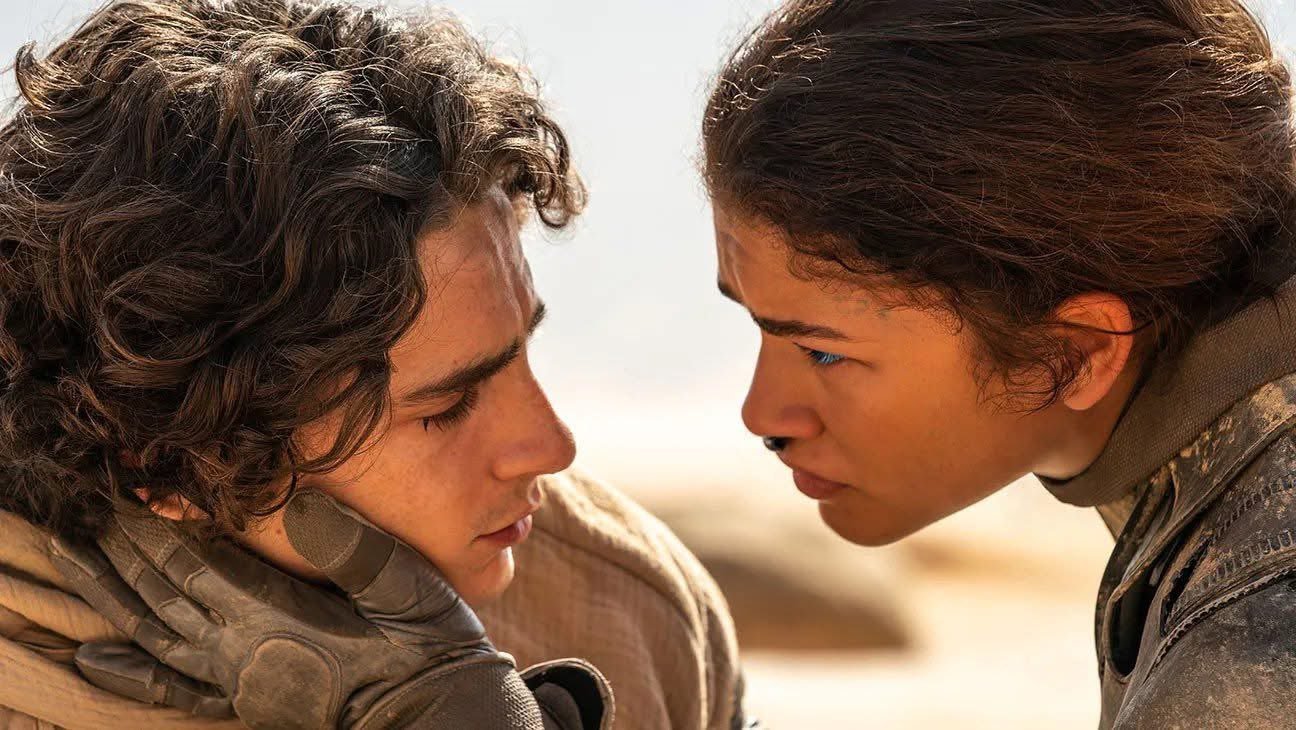 Timothée Chalamet as Paul Atreides and Zendaya as Chani in Denis Villeneuve’s Dune film series on Arrakis